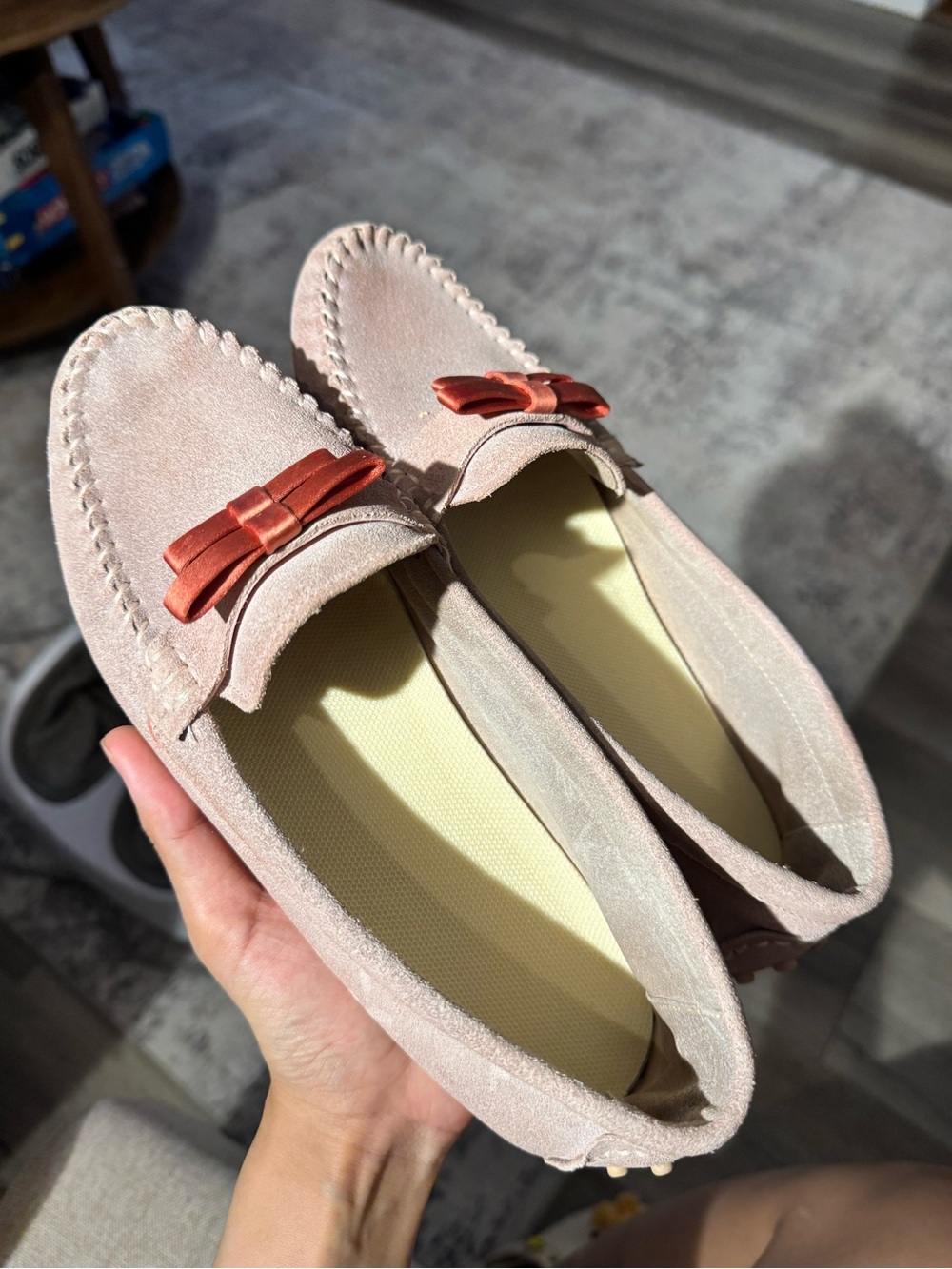 Suede loafer